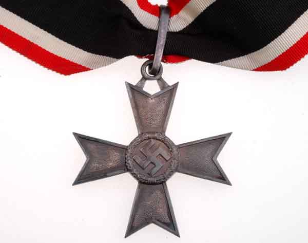1939 War Service Knights Cross - without swords, swastika side