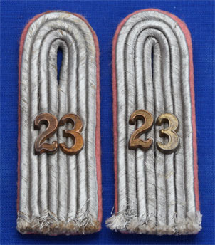 23rd Panzer Leutnant Shoulder Boards