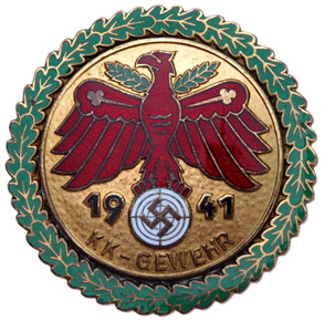 1941 Small Caliber Rifle Shooting Badge