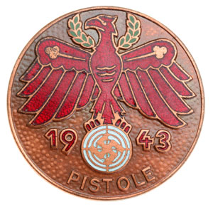 1943 Target Pistole Badge