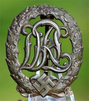 Unmarked Bronze DRL Sports Badge