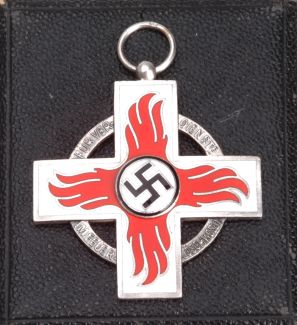 Silver plated and enameled tombac