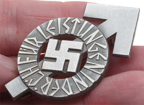 HJ Proficiency Badge in Silver