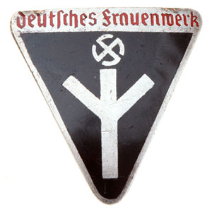 1933 Deutsches Frauenwerk