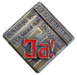 Election and Referendum Badge Nov 12, 1933