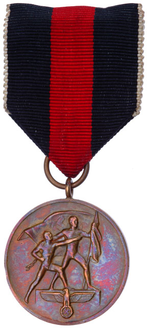 Sudetenland Medal - front