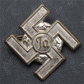NSDAP 1933 Yes Referendum Badge