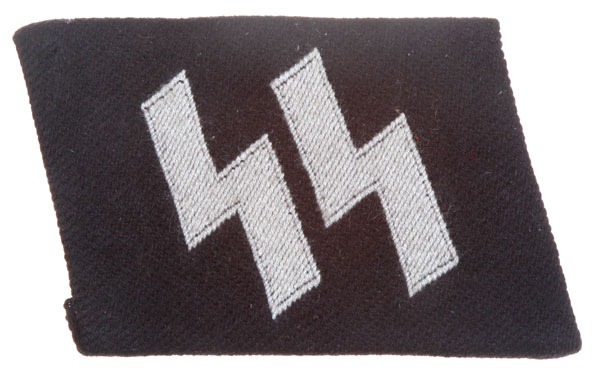 SS EM Runes Collar Tab